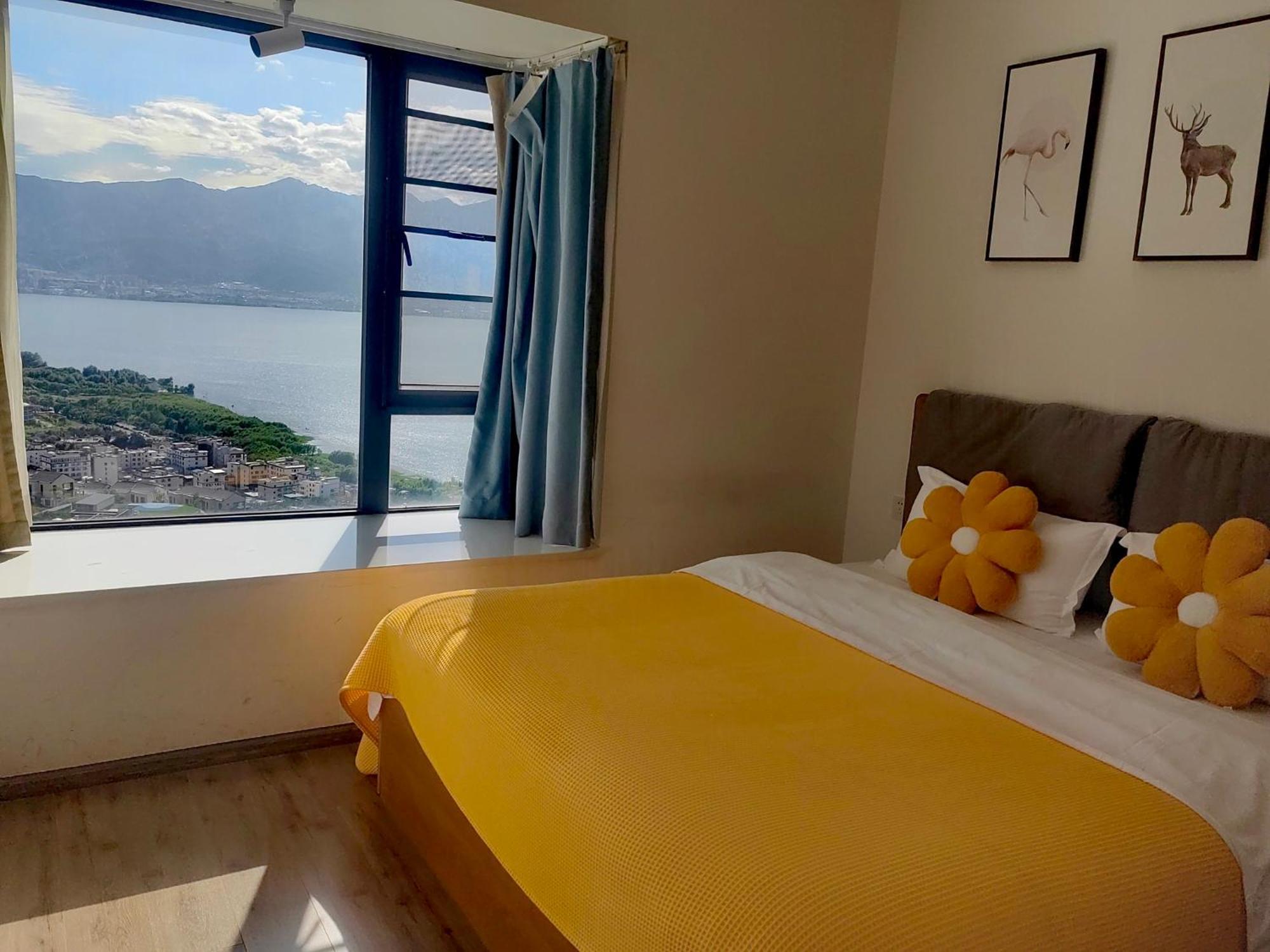 Dali Listening Sea View Villa大理听城海景别墅 Bagian luar foto